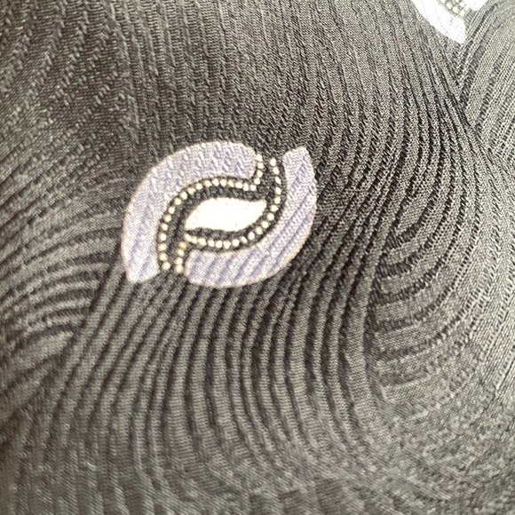 Giorgio Armani Silk Tie Made in Italy Black with Grey pattern - Picture 13 of 15